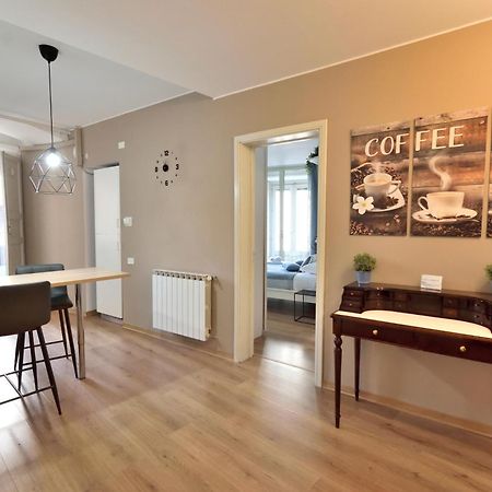 La Casa Di Carta In Piazza Stesicoro Appartement Catánia Buitenkant foto